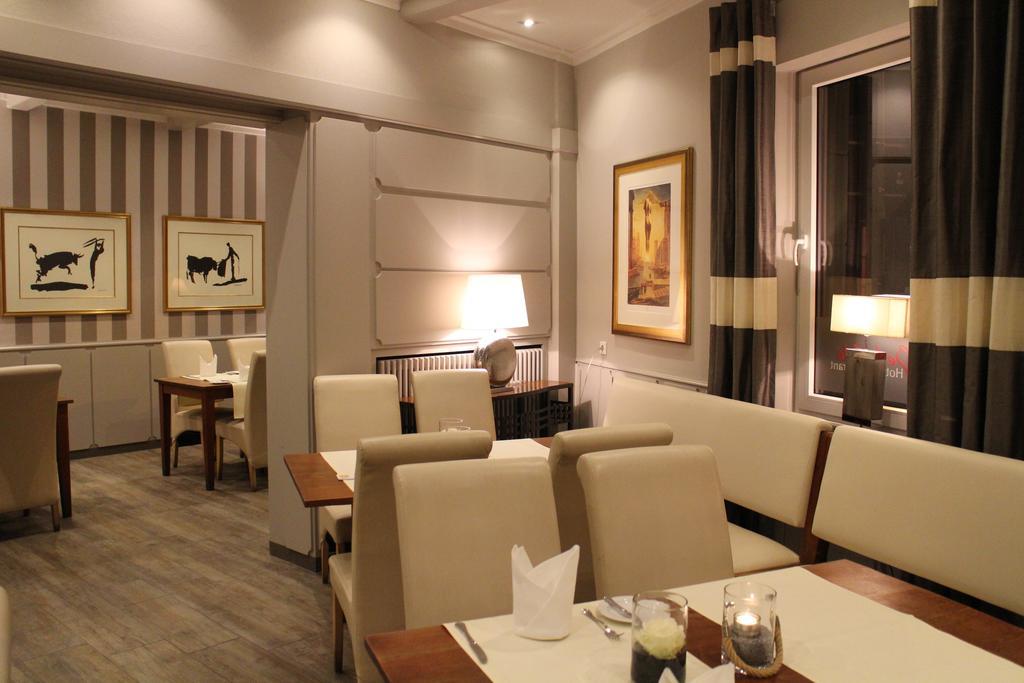 Hotel-Restaurant Grosse-Wilde بوتروب المظهر الخارجي الصورة